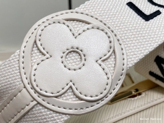 Affordable MM-23*17*9.5CM TWIST VUITTON LOUIS 0728